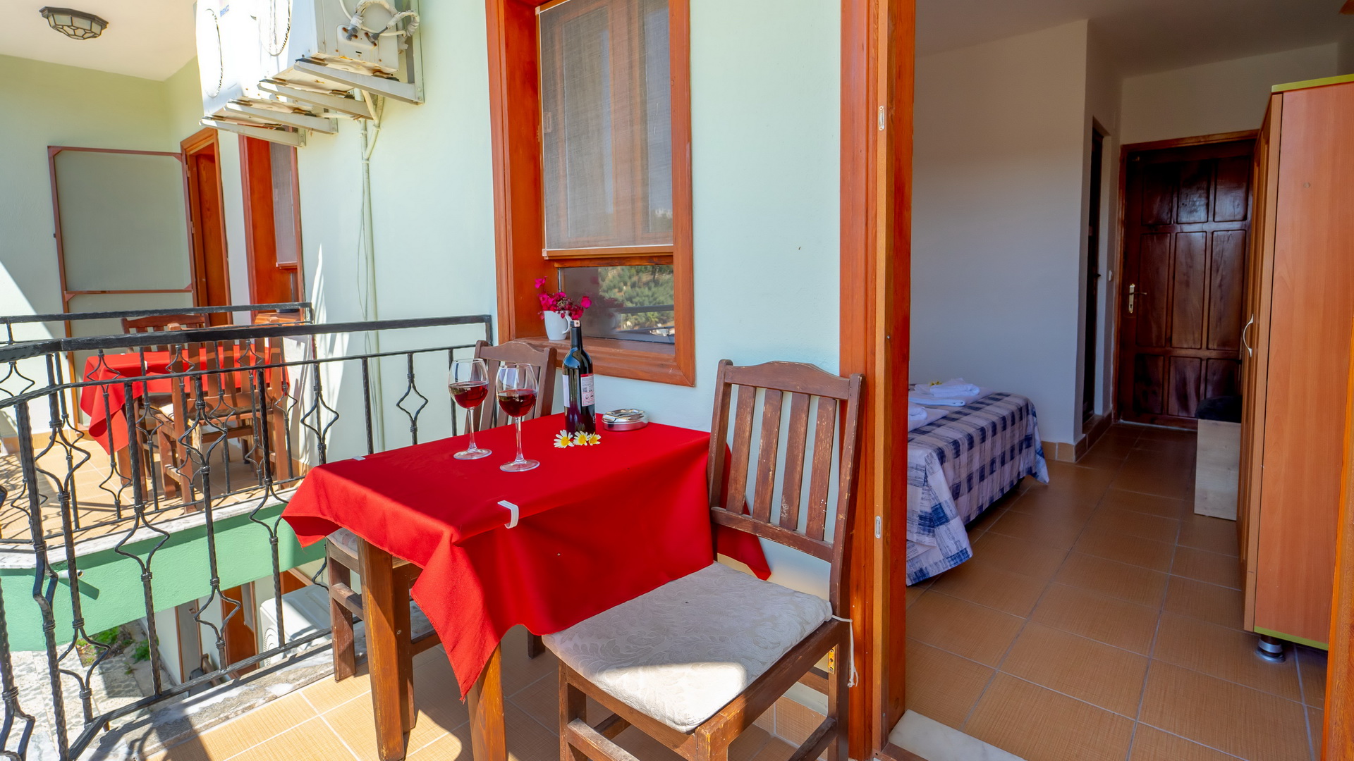 2008'den beri aynı aileyle, Gelemiş'in içinde.