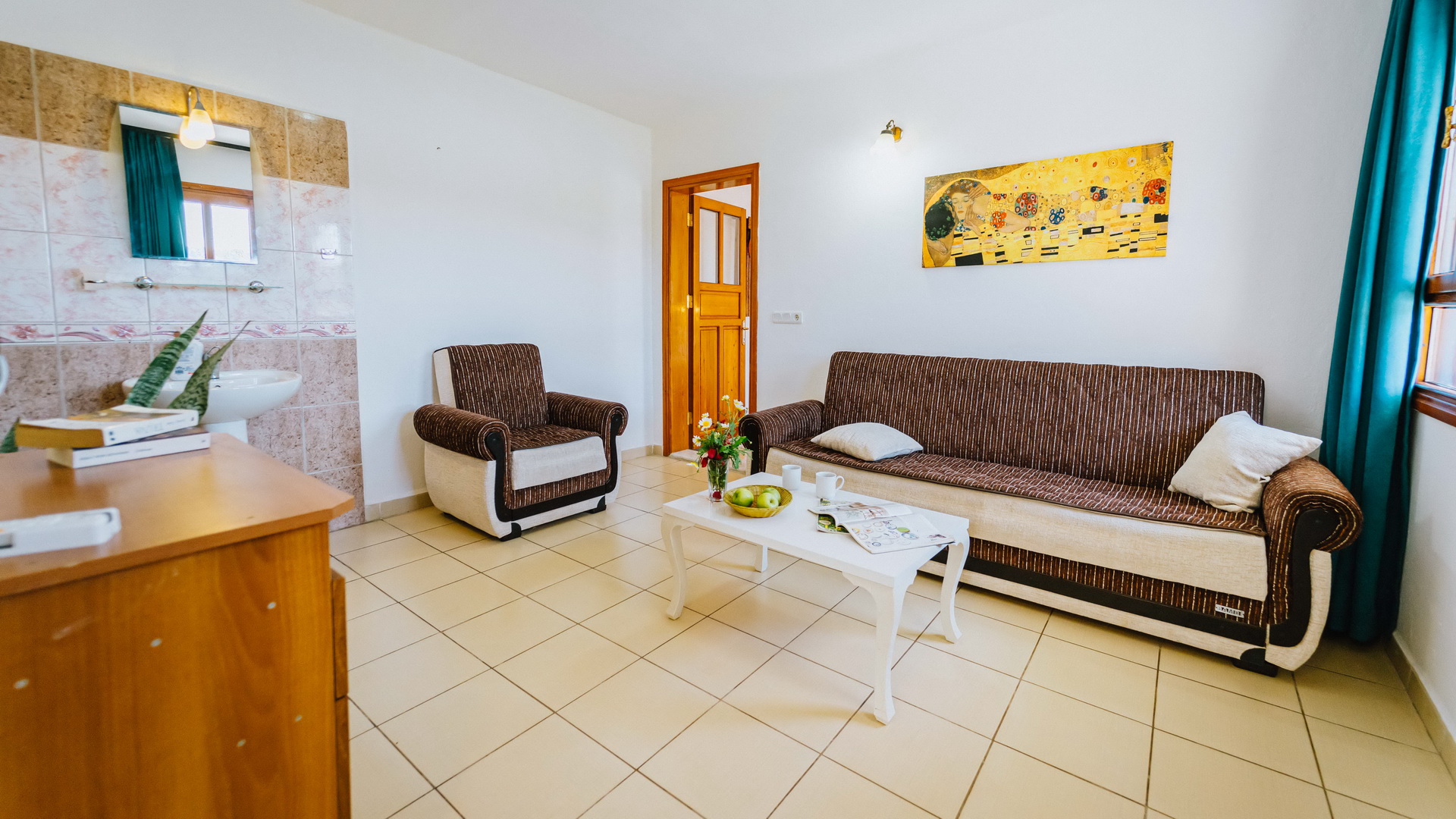 Suit odanın yaşam alanı