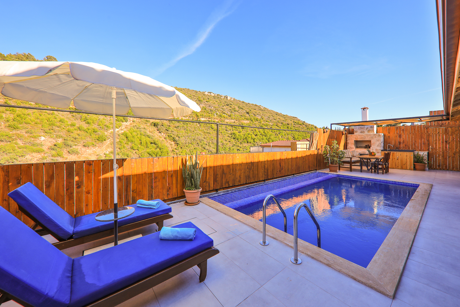 İki villa seçeneği